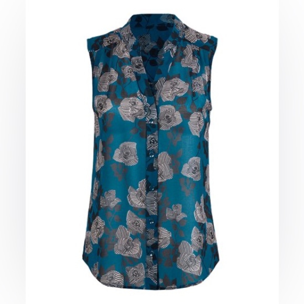 CAbi Fall 21 Engrave Top size XL